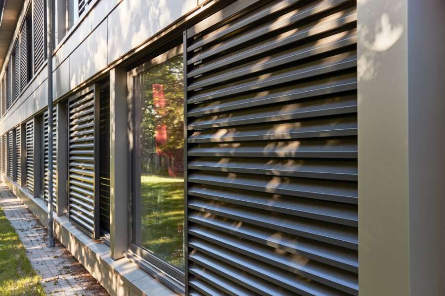 Kloge hoveder får facaden beskyttet med aluminiumskassetter fra DS Stålprofil, Vilhelm Kiers Kollegium, Snogebæksvej 11-21, 8210 Århus